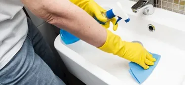 Bathroom Cleaning & Sanitization