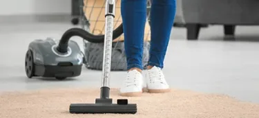 Flloor Cleaning & Vaccum Cleaning