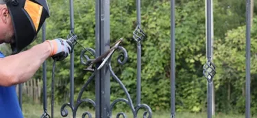 Gate Repair & Alignment (1)